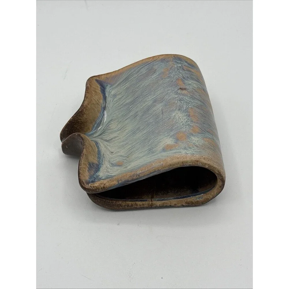 Stoneware Ceramic Sponge Holder & Soap Dish with Drip Spout - Reactive Glaze